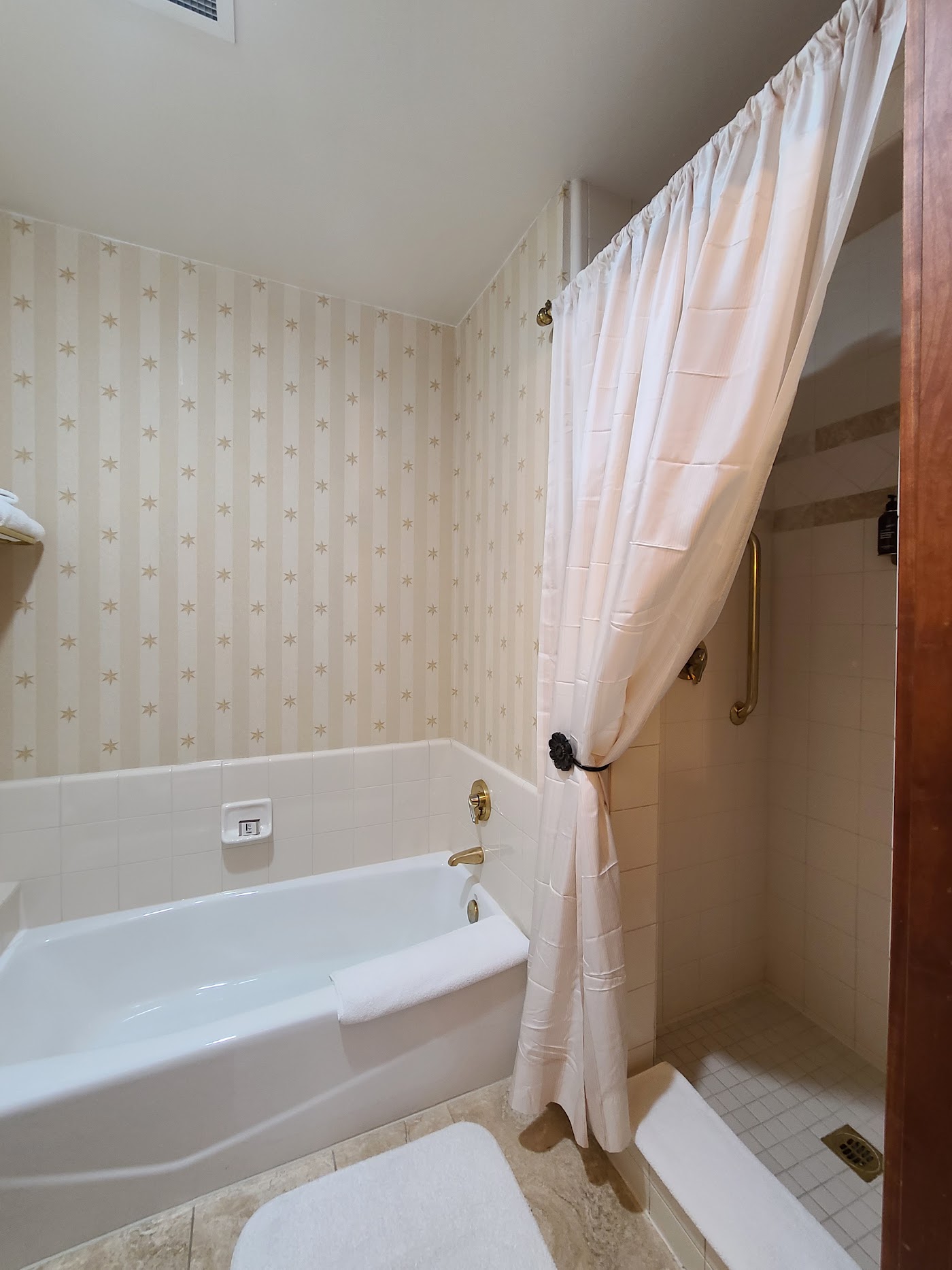 Napa River Inn, dog-friendly hotel, photo 4