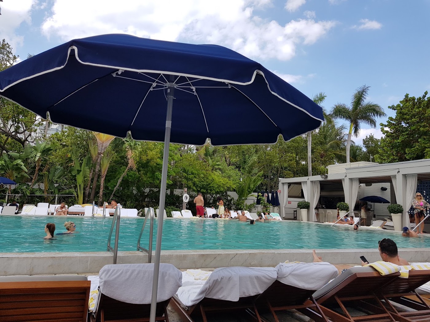 Nautilus Sonesta Miami Beach, dog-friendly hotel, photo 4