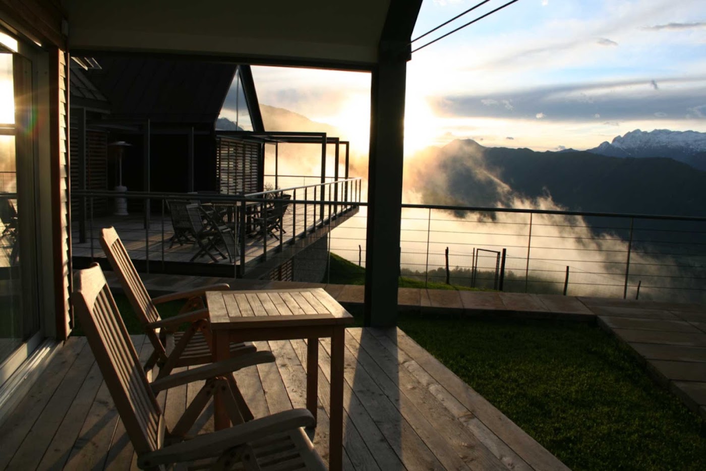 Nebesa Chalets, dog-friendly hotel, photo 3