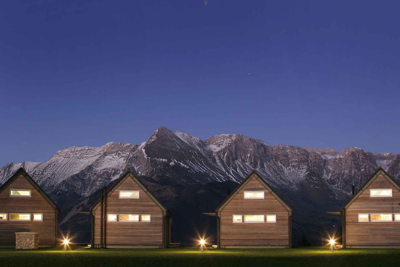 Nebesa Chalets, dog-friendly hotel, photo 4