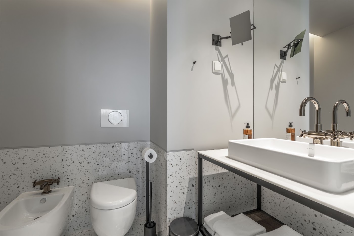 NEXT by Savoy Signature, dog-friendly hotel, photo 5