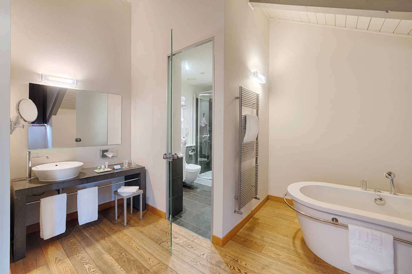 NH Collection Torino Santo Stefano, dog-friendly hotel, photo 3