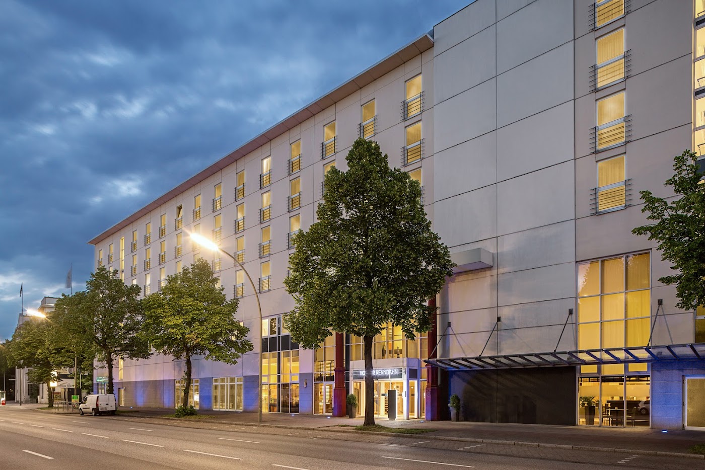 NH Hamburg Horner Rennbahn, dog-friendly hotel, photo 2