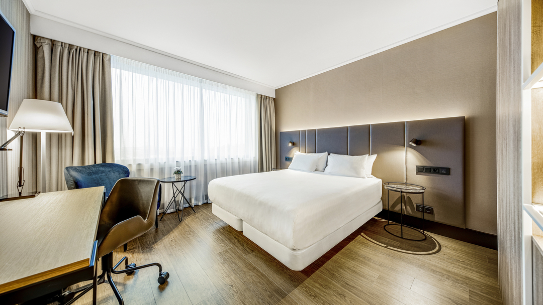 NH Luxembourg Airport, dog-friendly hotel, photo 3