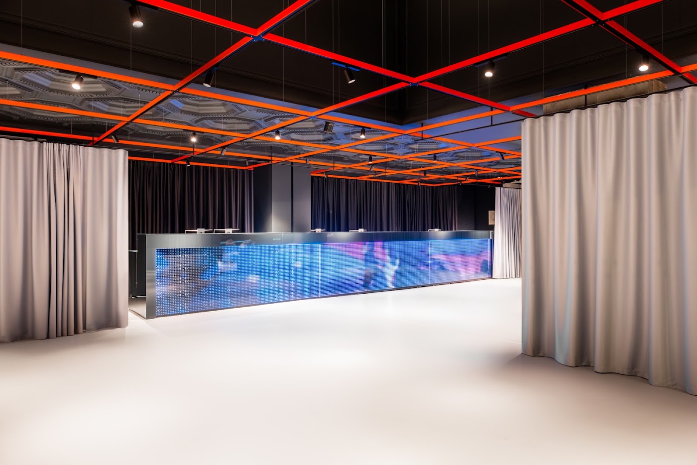 nhow Brussels Bloom, dog-friendly hotel, photo 4