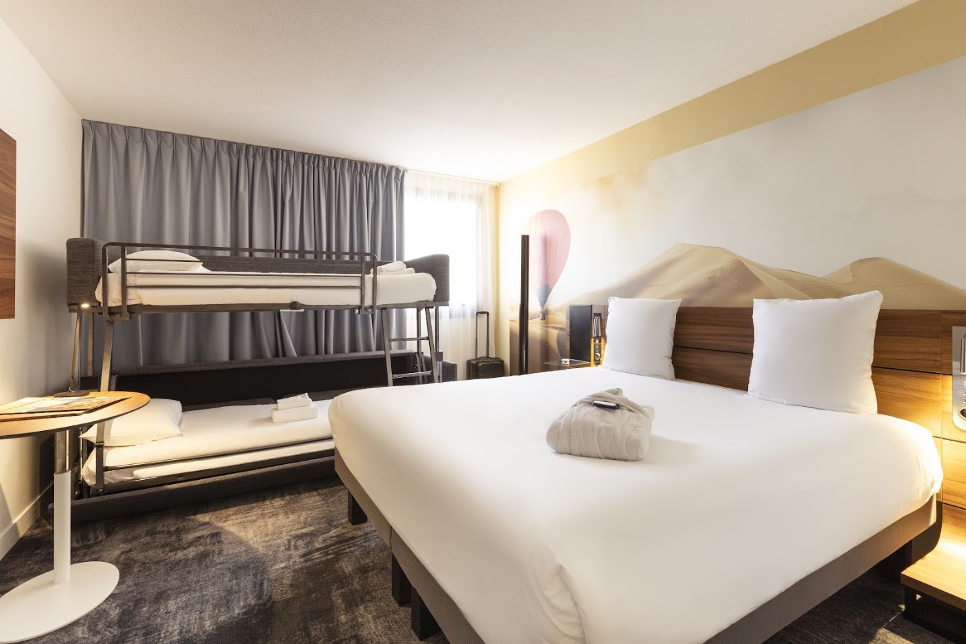Novotel Bordeaux Centre Gare Saint-Jean, dog-friendly hotel, photo 3