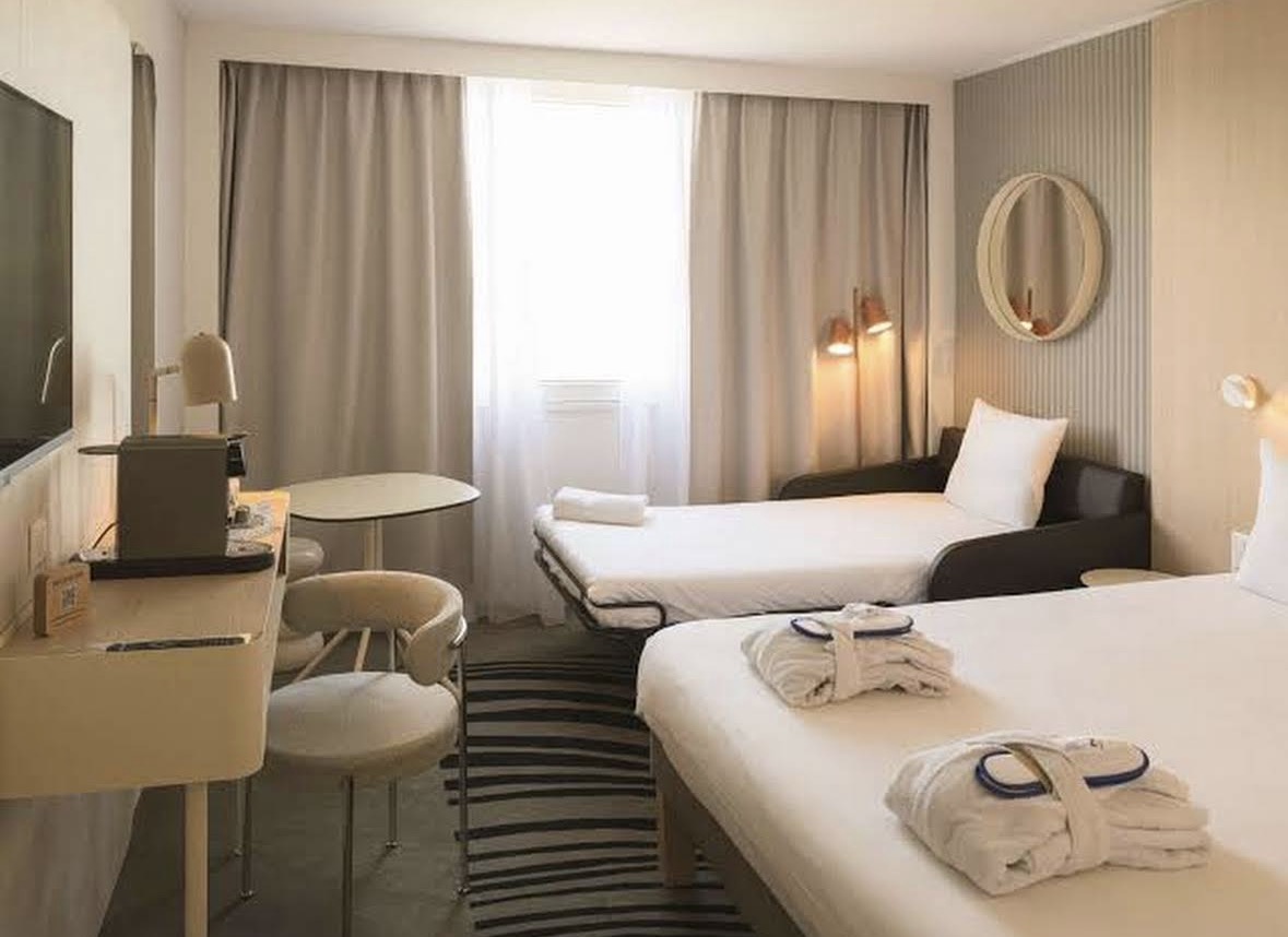 Novotel Bordeaux Lac, dog-friendly hotel, photo 3