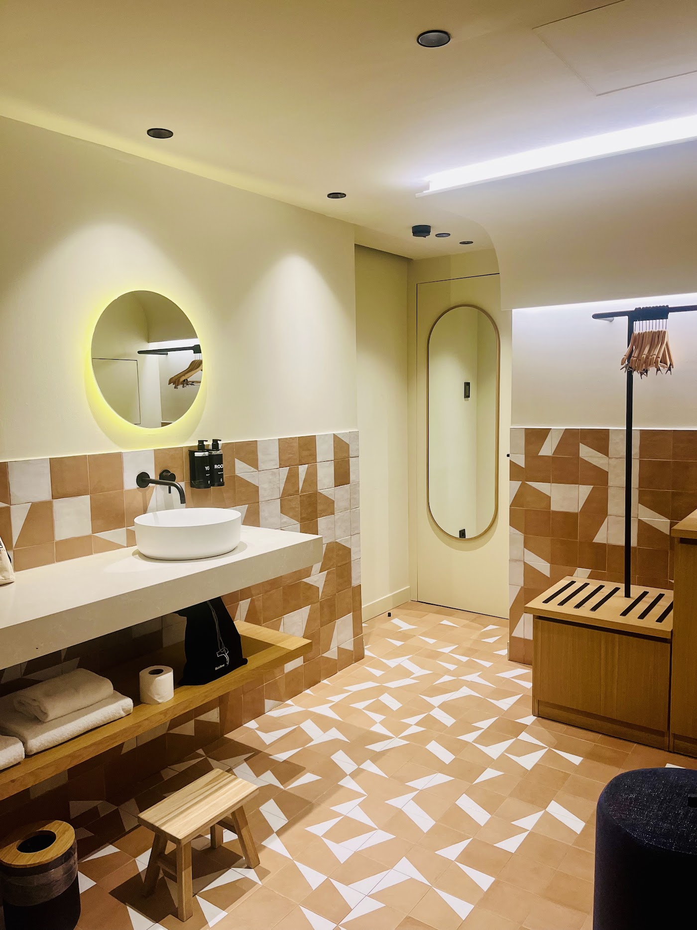 Ocean Drive Sevilla, dog-friendly hotel, photo 5