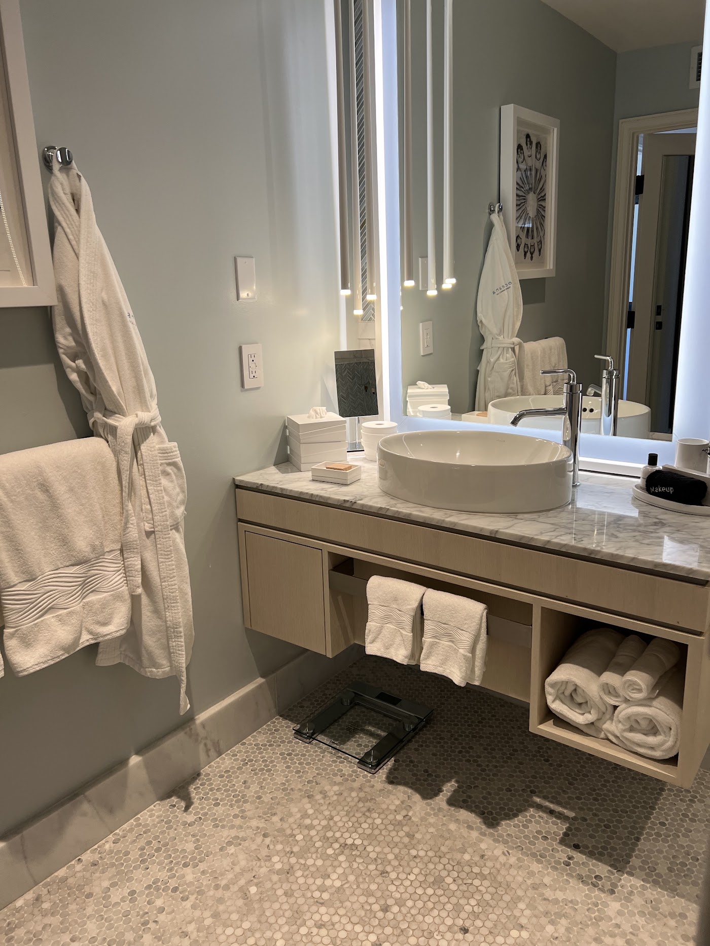 Oceana Santa Monica, dog-friendly hotel, photo 5
