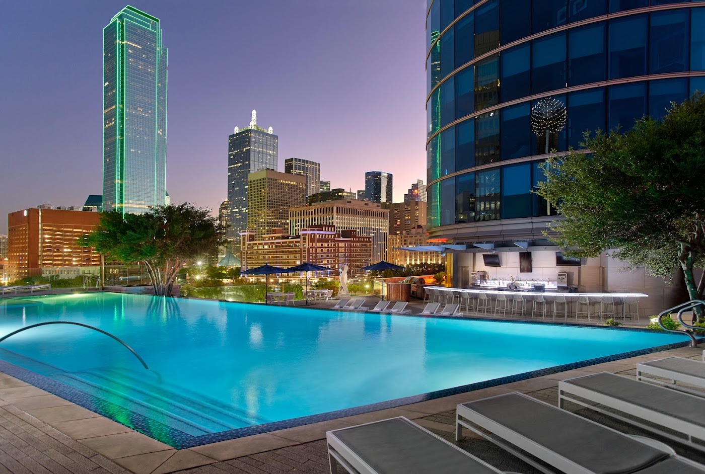 Omni Dallas Hotel, dog-friendly hotel, photo 2