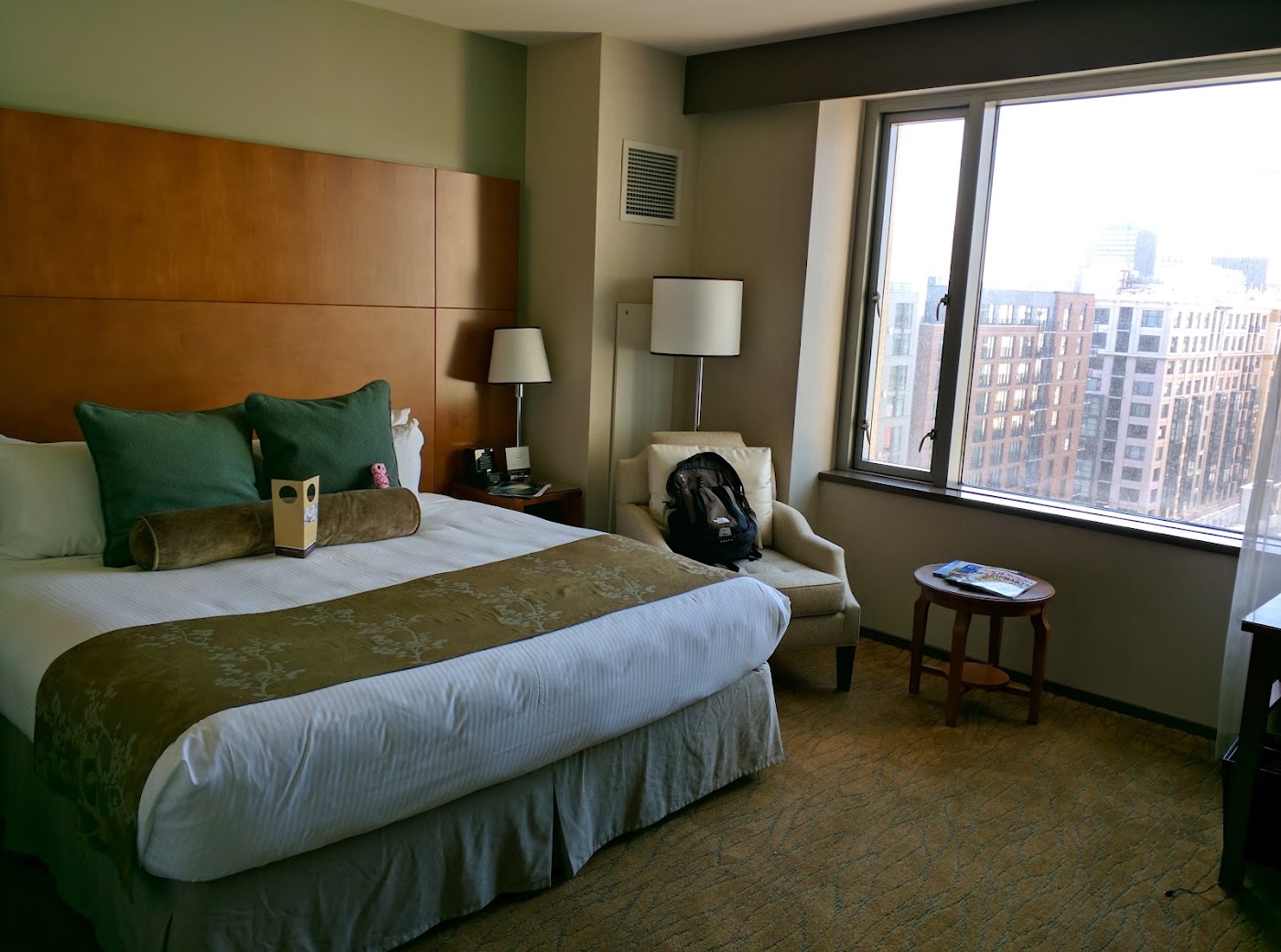 Omni San Diego Hotel at the Ballpark, dog-friendly hotel, photo 2