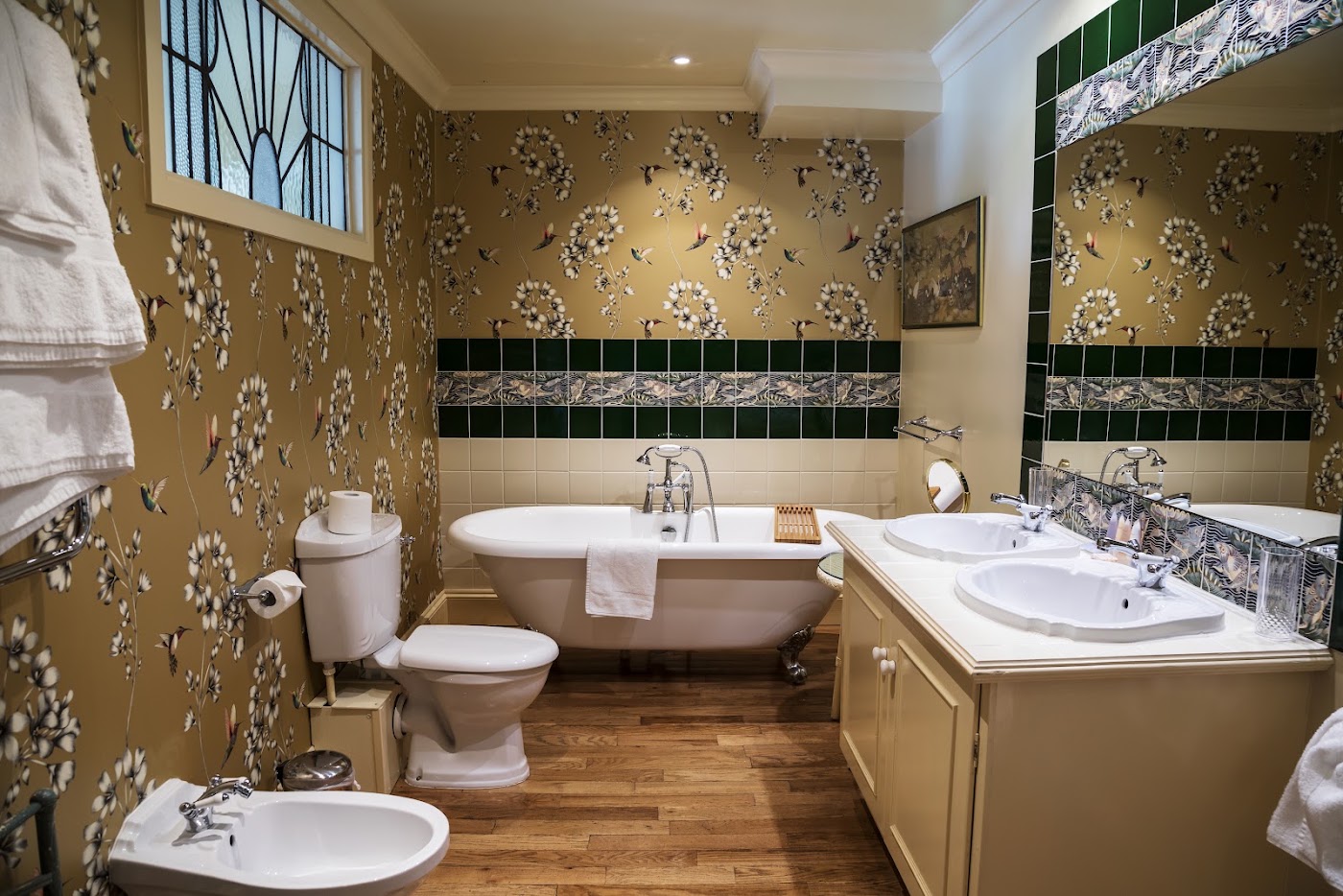 Orestone Manor, dog-friendly hotel, photo 5