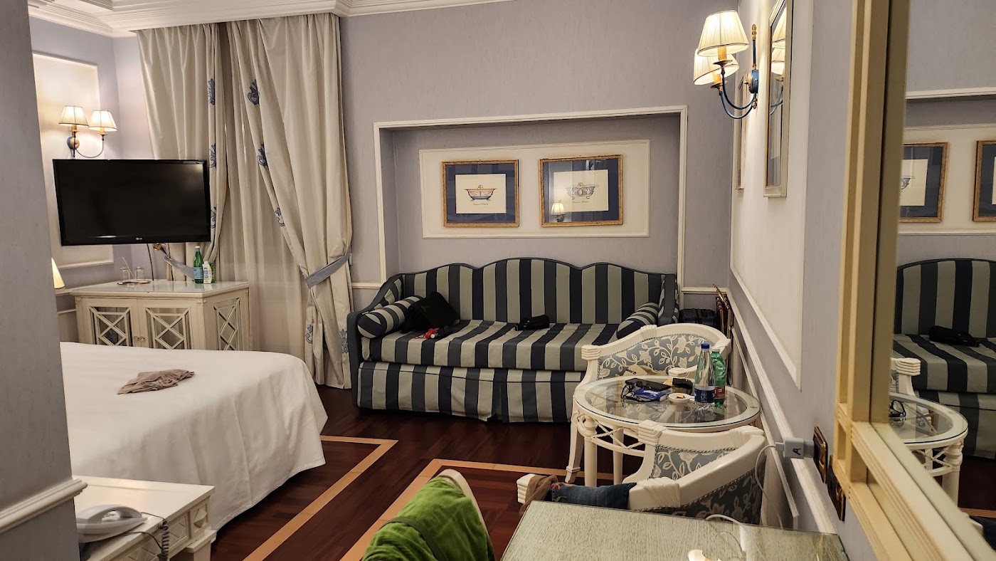 Palazzo Alabardieri, dog-friendly hotel, photo 3