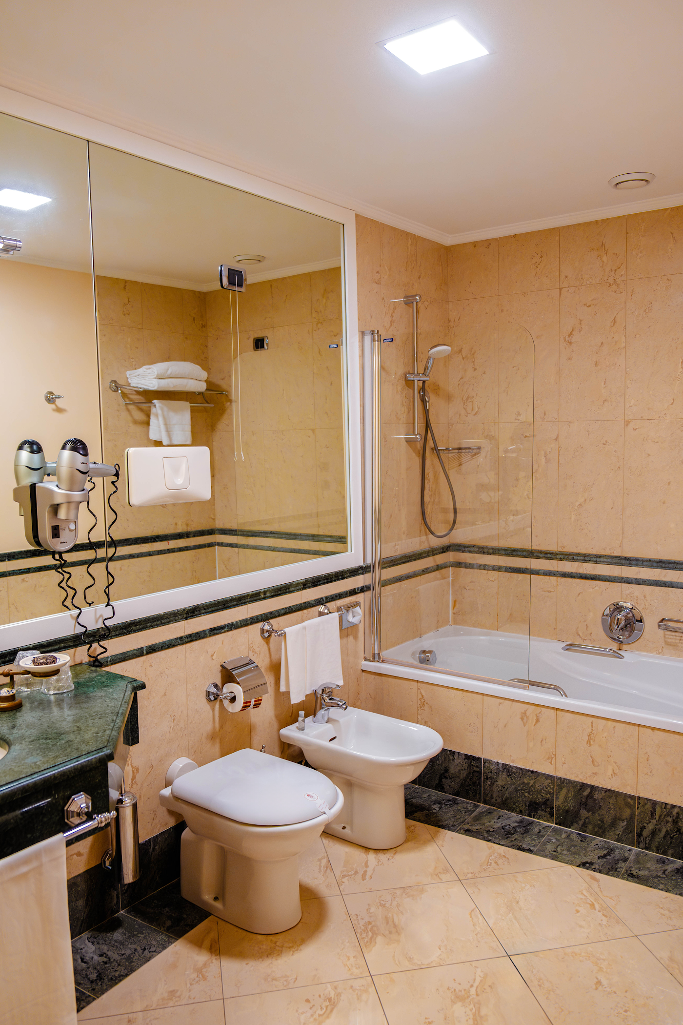Palazzo Alabardieri, dog-friendly hotel, photo 4