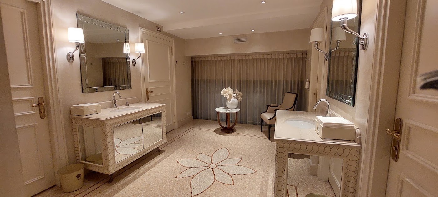 Palazzo Parigi Hotel & Grand Spa, dog-friendly hotel, photo 5
