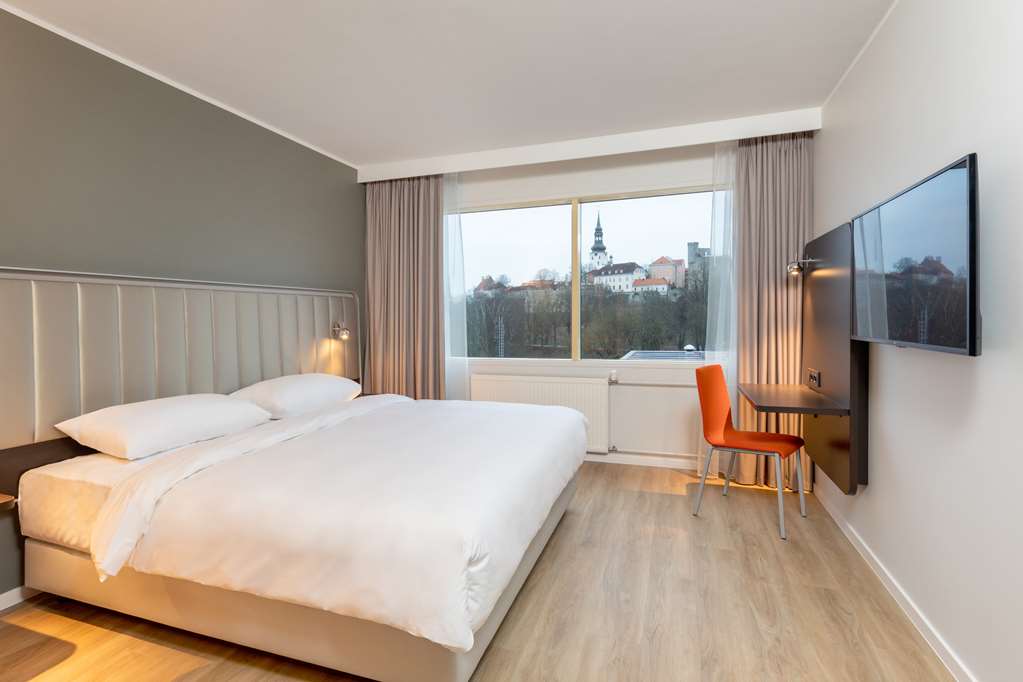 Park Inn by Radisson Meriton Conference & Spa Hotel Tallinn, dog-friendly hotel, photo 3