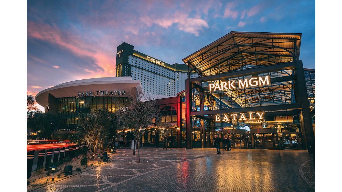 Park MGM Las Vegas, dog-friendly hotel, photo 2