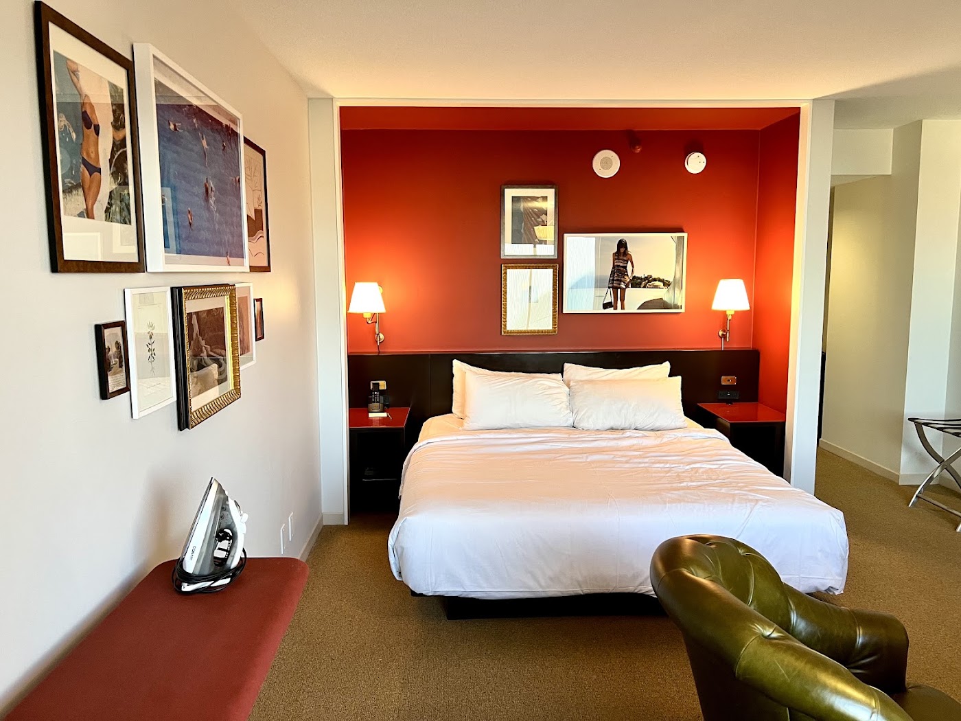 Park MGM Las Vegas, dog-friendly hotel, photo 3