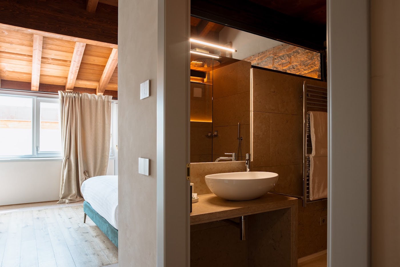 Pavillon Suite, dog-friendly hotel, photo 5