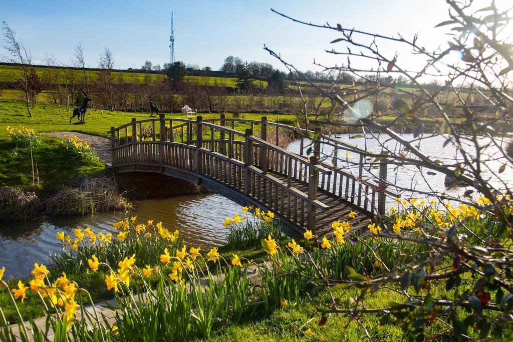 Peak Edge Hotel, dog-friendly hotel in Peak District