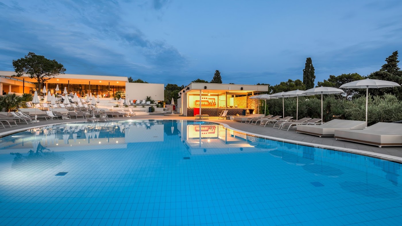 Pharos Hvar Bayhill Hotel, dog-friendly hotel, photo 4