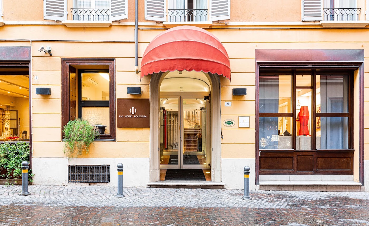 Phi Hotel Bologna, dog-friendly hotel, photo 2
