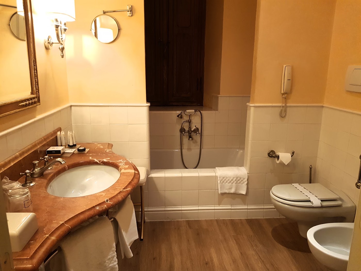 Posta Donini 1579, dog-friendly hotel, photo 5