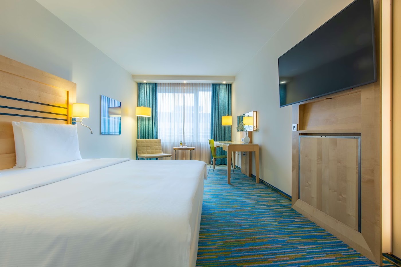 Radisson Blu Hotel, Hamburg Airport, dog-friendly hotel, photo 3
