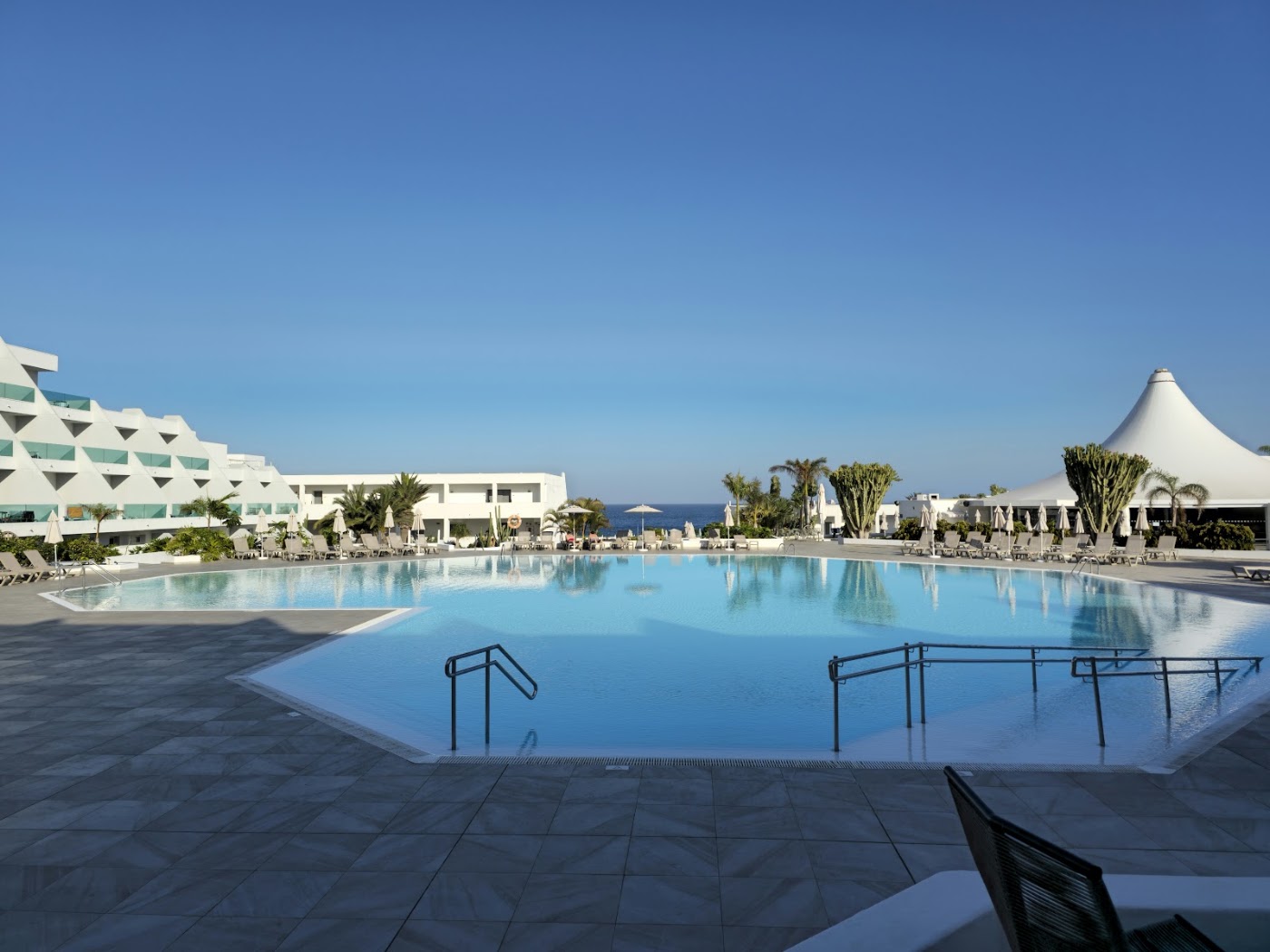 Radisson Blu Resort, Lanzarote, dog-friendly hotel, photo 3