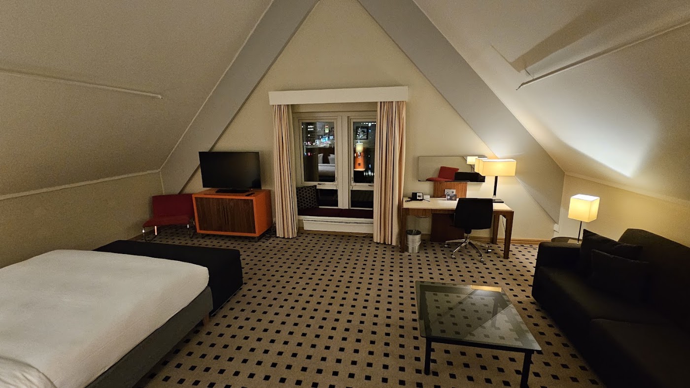 Radisson Blu Royal Hotel, Bergen, dog-friendly hotel, photo 3