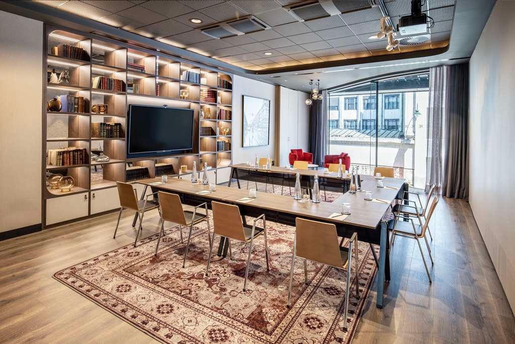 Radisson Collection Hotel, Grand Place Brussels, dog-friendly hotel, photo 5