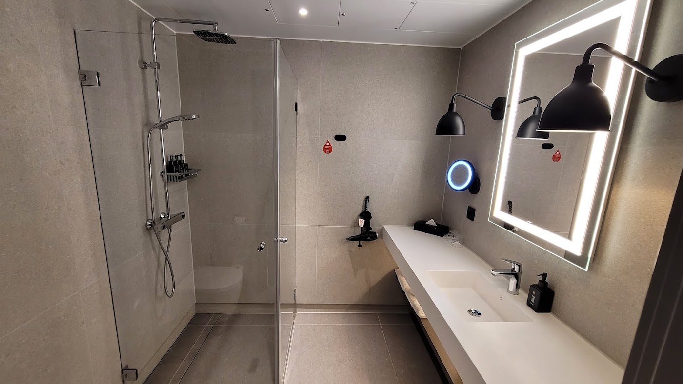 Radisson RED Oslo Okern, dog-friendly hotel, photo 4