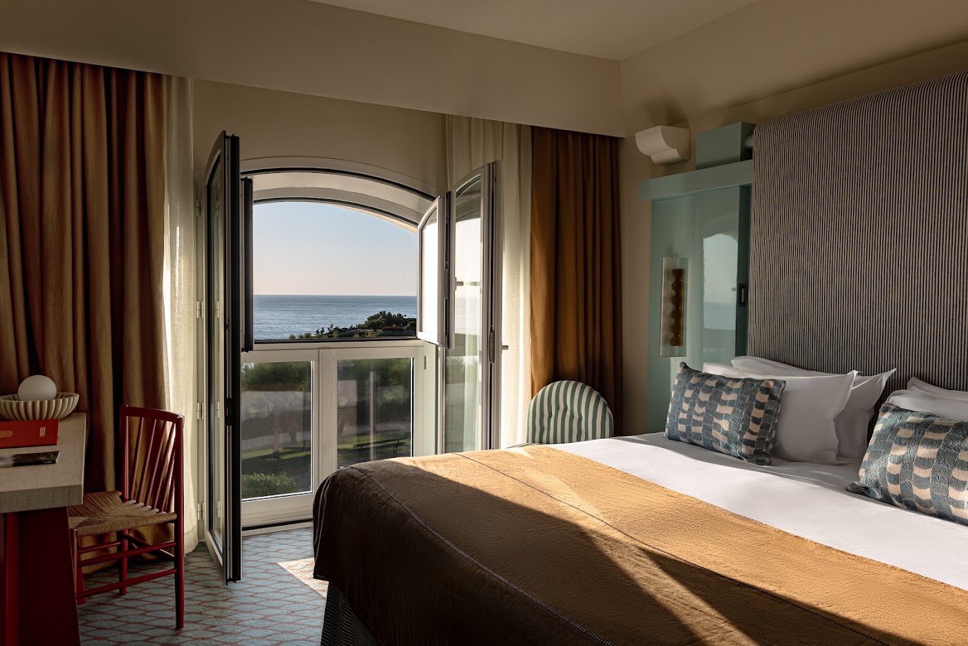 Regina Experimental Biarritz, dog-friendly hotel, photo 3