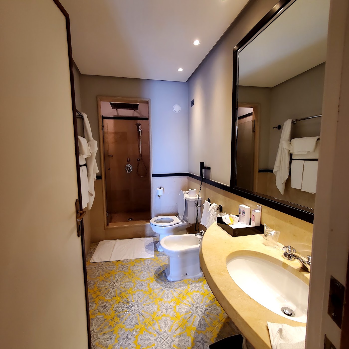 Regina Isabella, dog-friendly hotel, photo 5