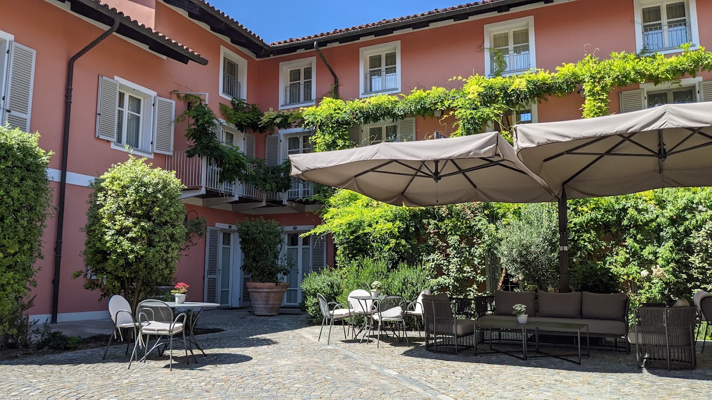 Relais Villa d'Amelia, dog-friendly hotel, photo 5