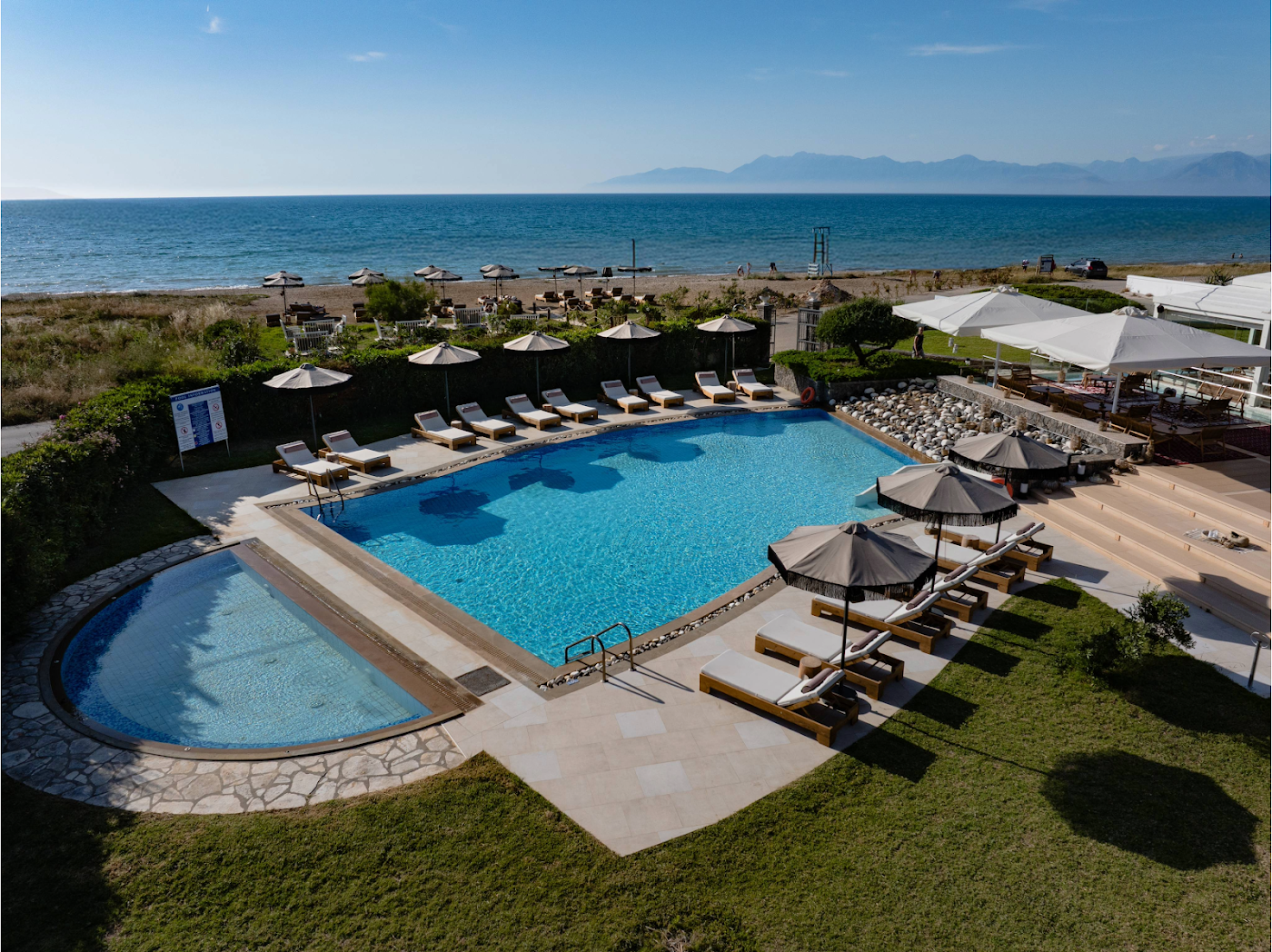 Restia Suites Exclusive Resort, dog-friendly hotel, photo 4