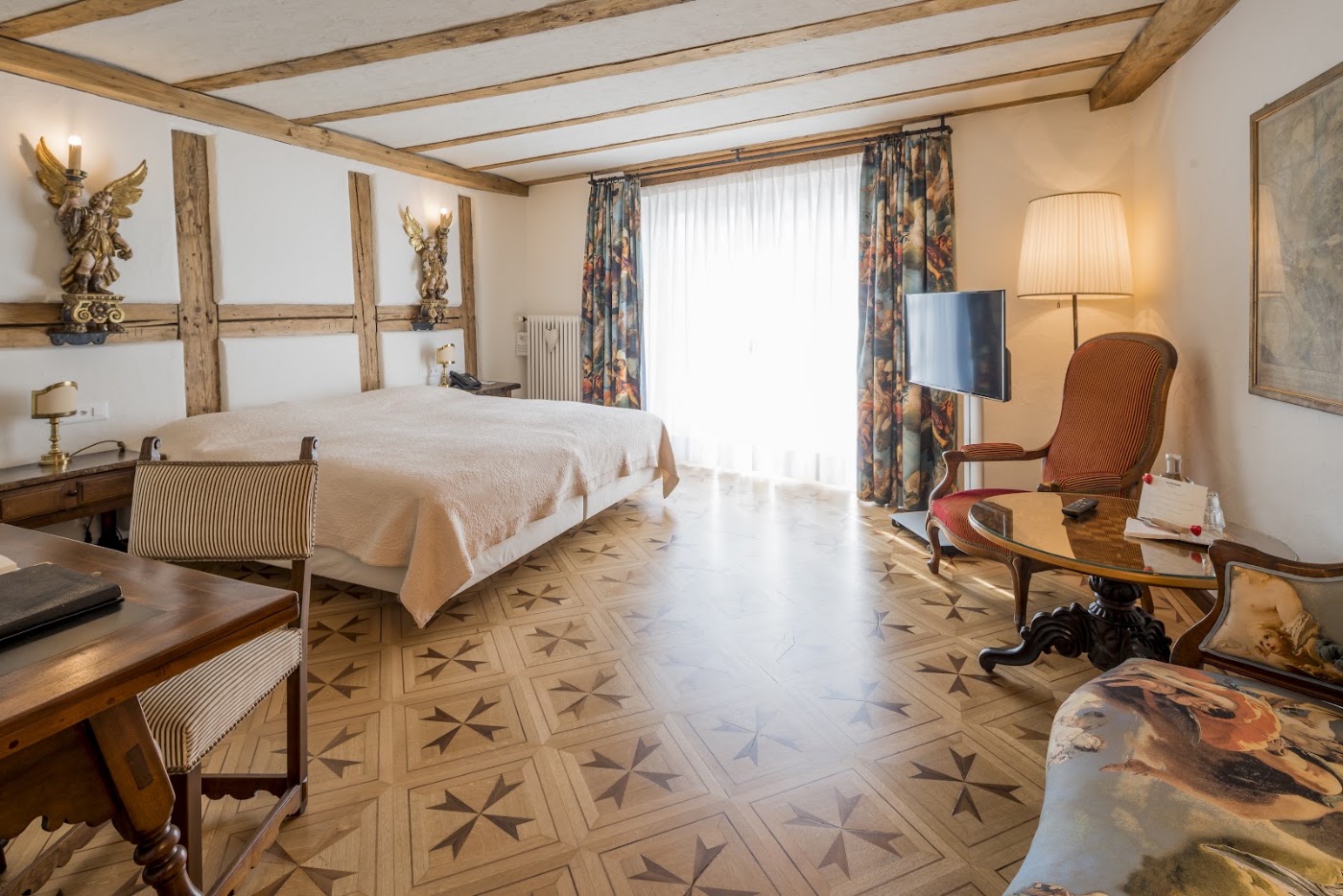 Romantik Hotel Wilden Mann Luzern, dog-friendly hotel, photo 3
