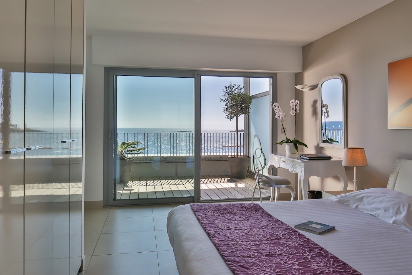 Royal Antibes, dog-friendly hotel, photo 3