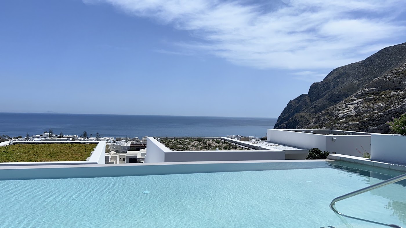 Sandblu Santorini, LXR Hotels & Resorts, dog-friendly hotel, photo 4