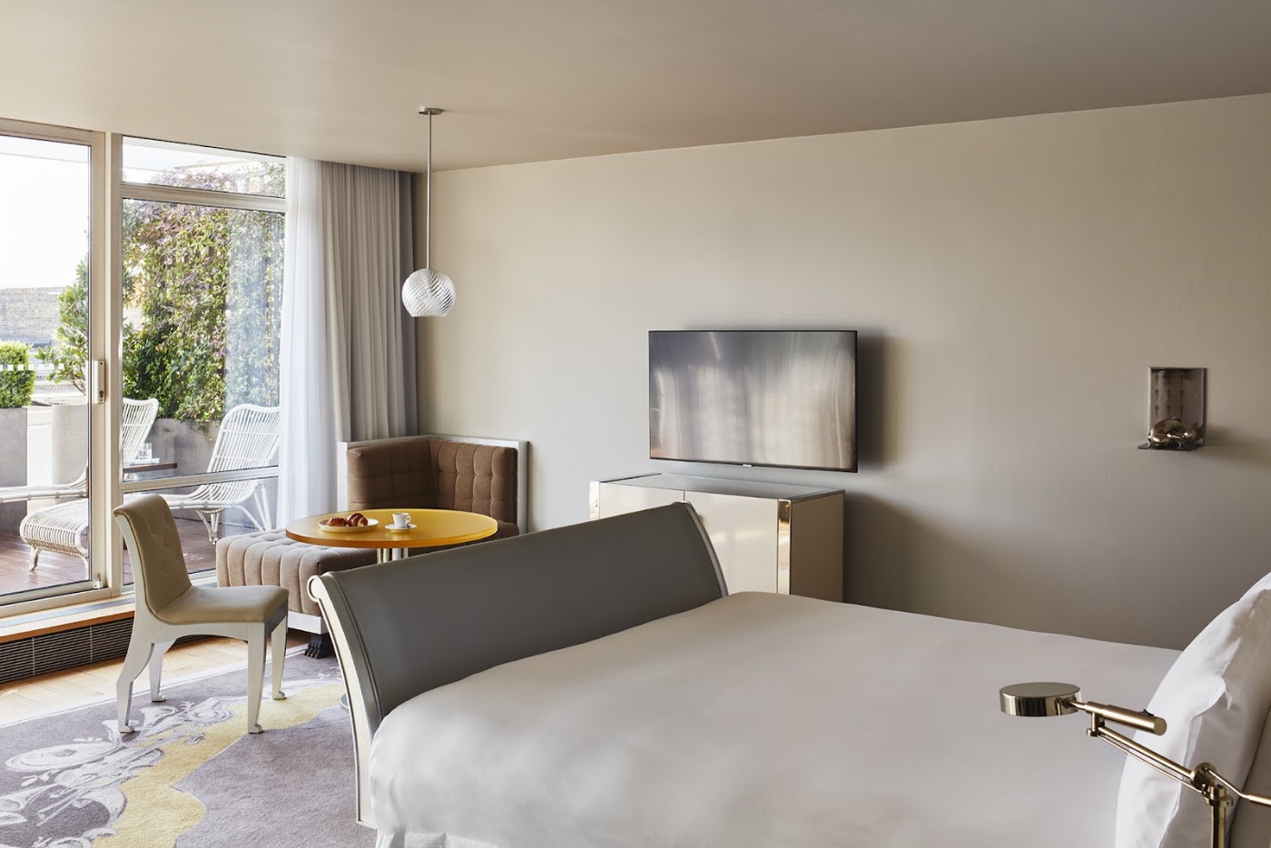 Sanderson London, dog-friendly hotel, photo 3