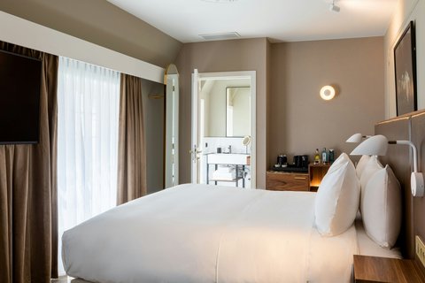 Sapphire House Antwerp, Autograph Collection, dog-friendly hotel, photo 2