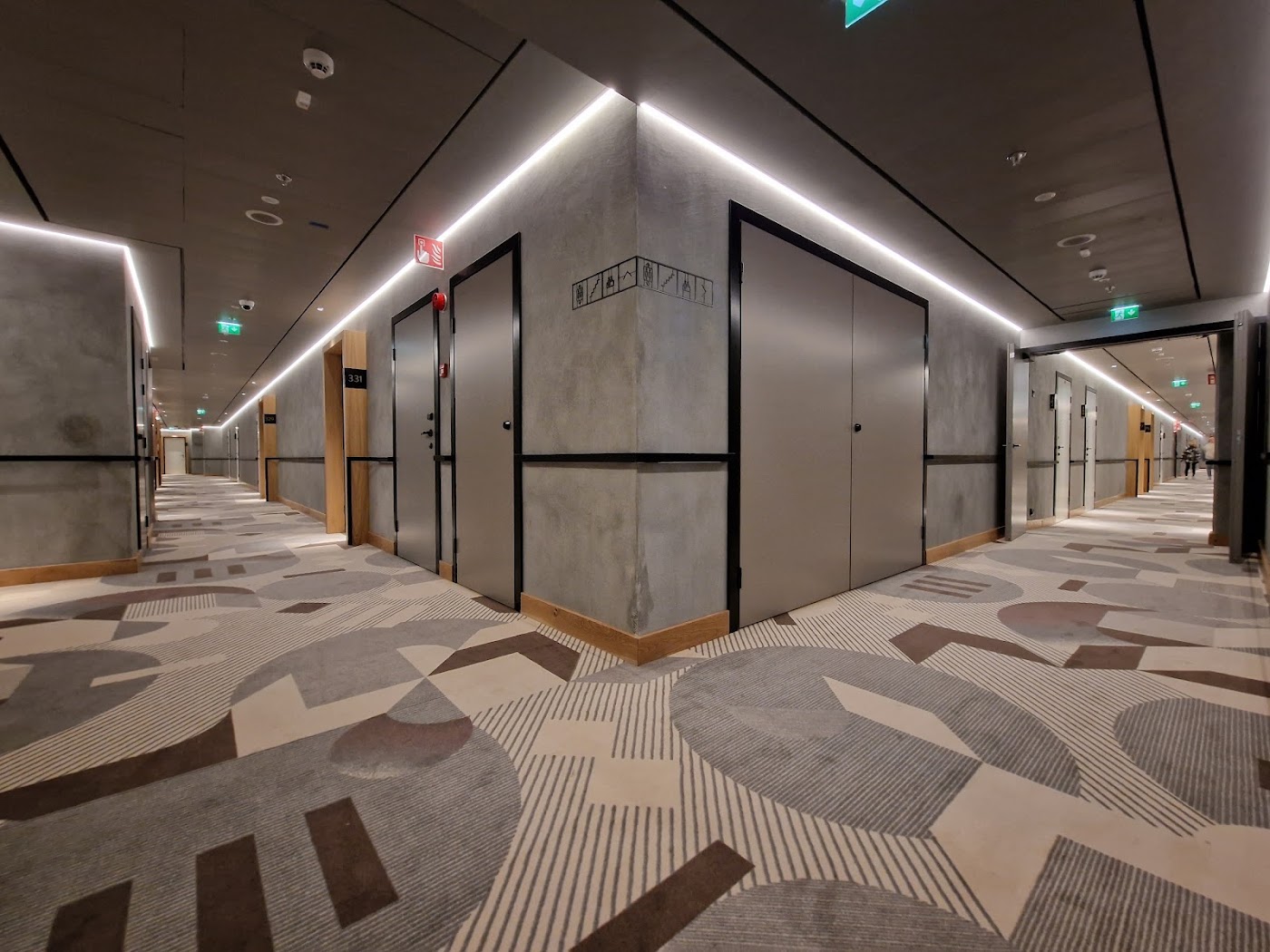 Scandic Helsinki Hub, dog-friendly hotel, photo 5