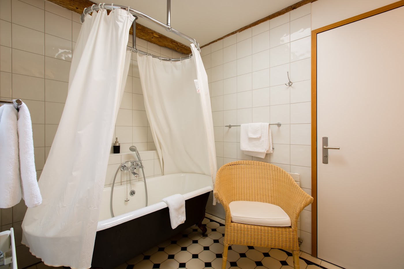 Schloss Wartegg, dog-friendly hotel, photo 5