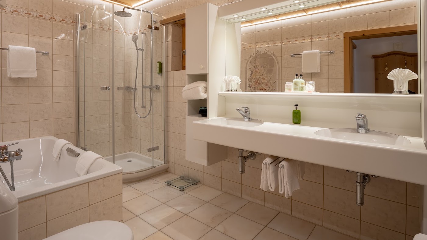 Schlosshotel Chastè, dog-friendly hotel, photo 4