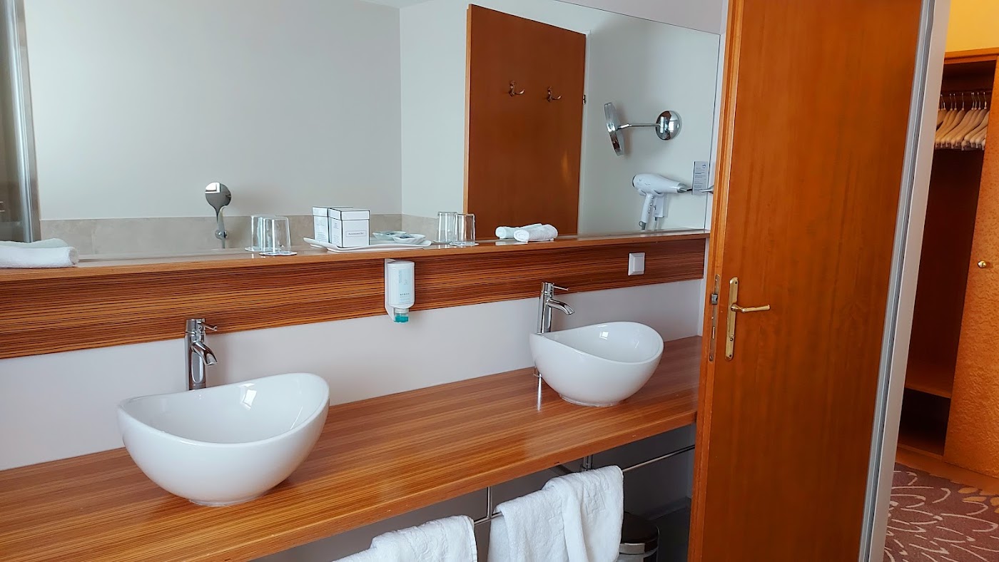 Seehotel Engstler, dog-friendly hotel, photo 3