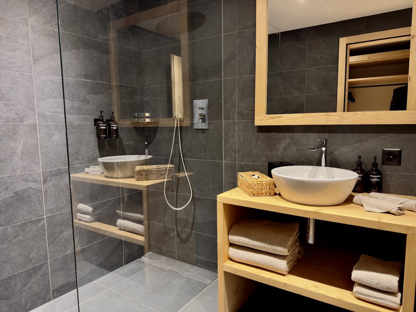 Seven Alpina Boutique Hotel, dog-friendly hotel, photo 5