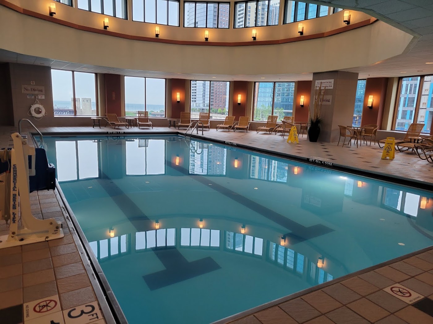 Sheraton Grand Chicago Riverwalk, dog-friendly hotel, photo 4
