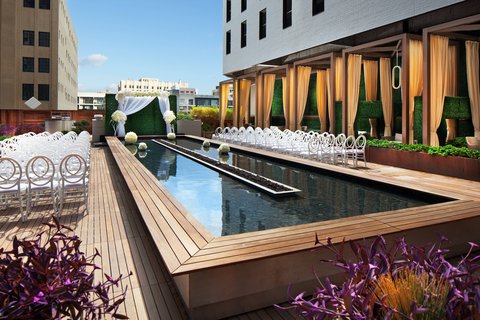 Sheraton Grand Los Angeles, dog-friendly hotel, photo 2