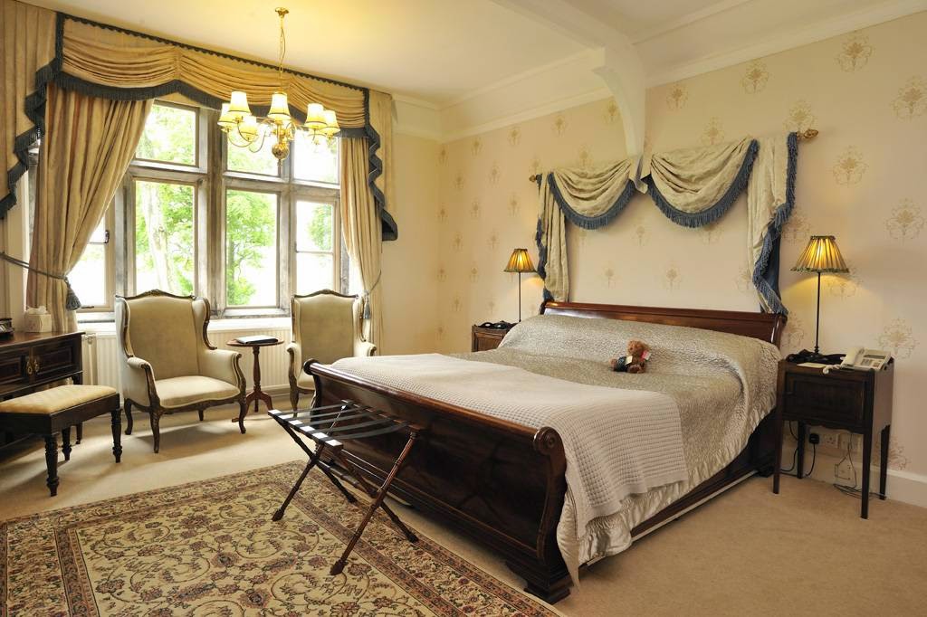 Simonstone Hall, dog-friendly hotel, photo 3