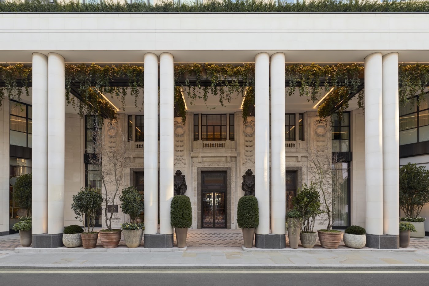 Six Senses London, dog-friendly hotel, photo 2